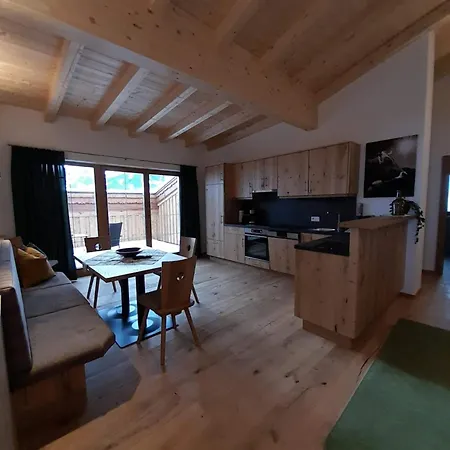 Topp Rossmoos Apartman
